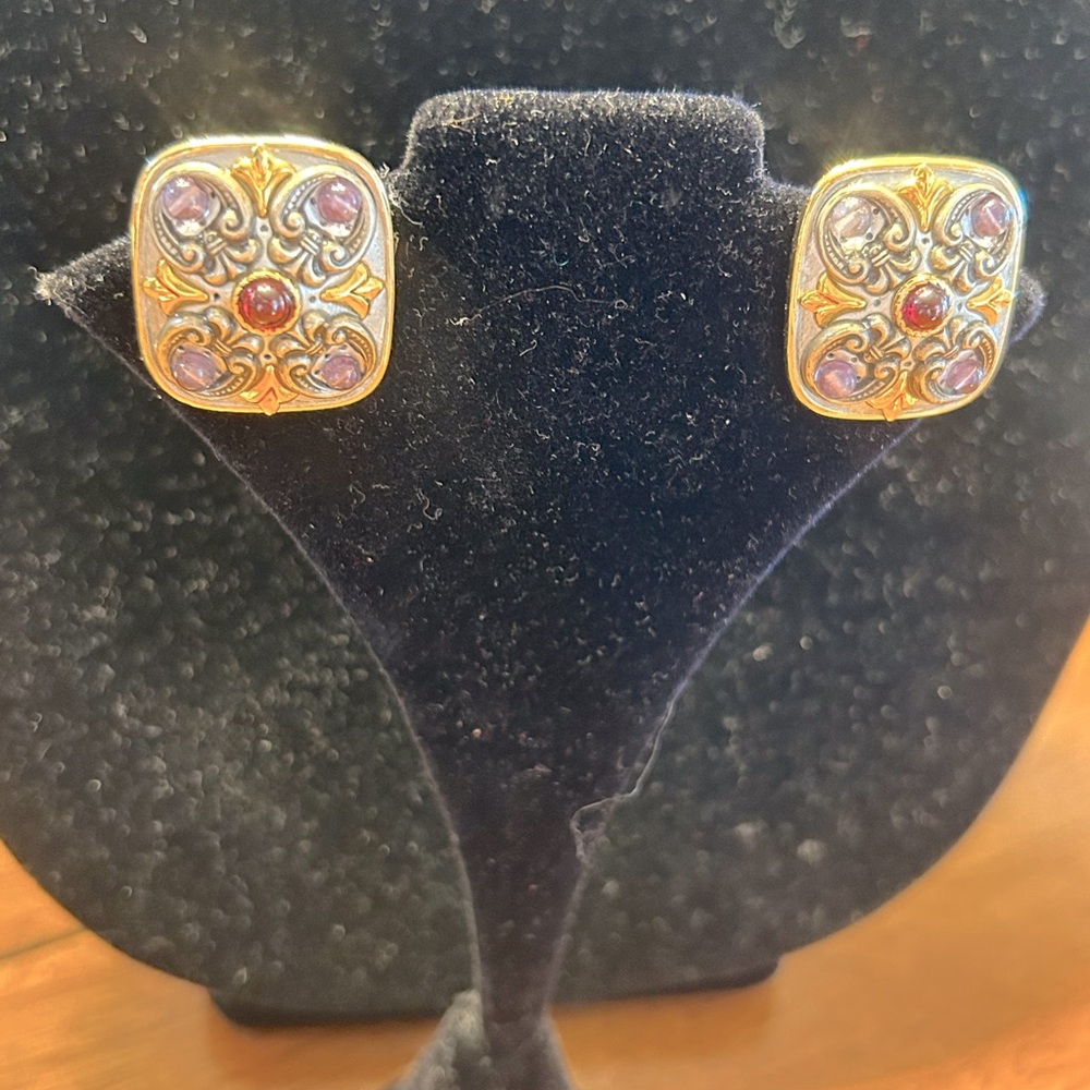Michal Golan Vintage Clip on Earrings